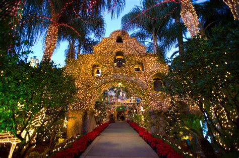 Riverside christmas lights - Jan 7, 2024. Riverside’s stunningly beautiful Mission Inn is bathed in 4.5 million twinkly lights during the annual Festival of Lights. The free seven-week-long holiday tradition runs from mid ...